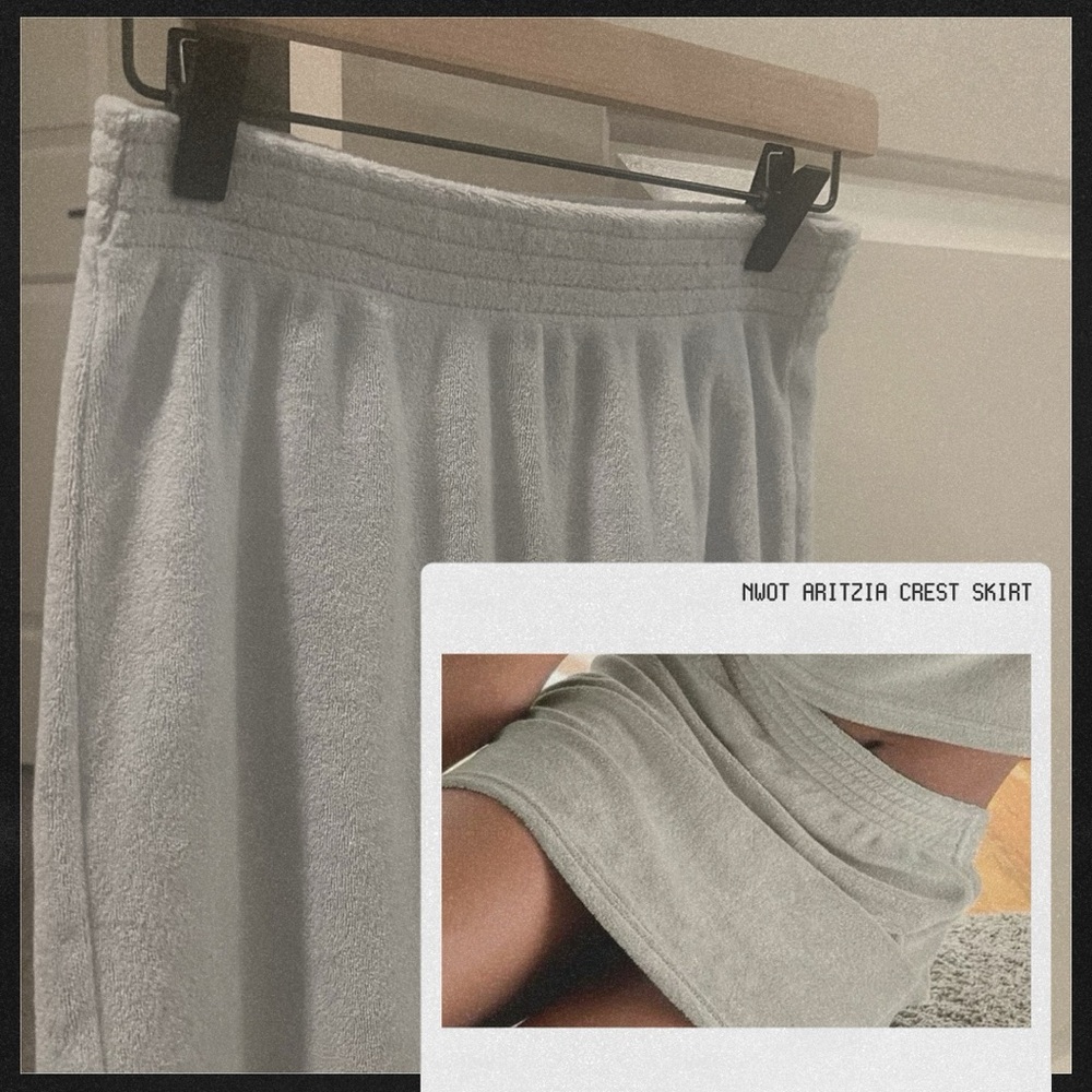 NWOT Aritzia TNA Crest Skirt